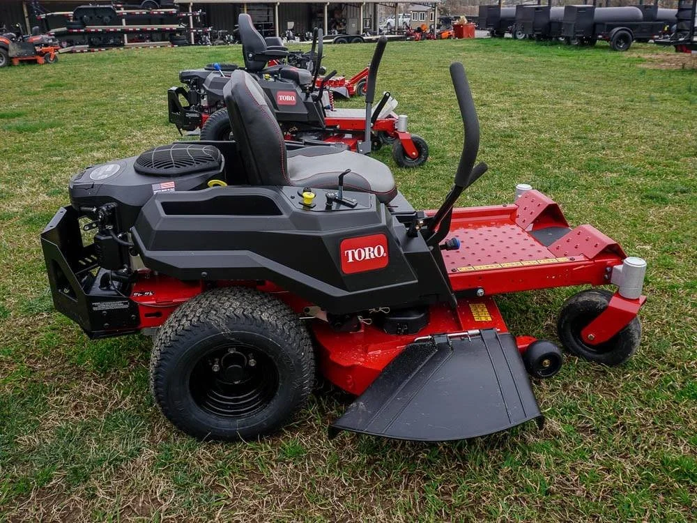 Toro 75746 42″ TimeCutter Zero Turn Mower 22HP Kohlers - Image 5
