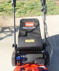 Alternative view of Toro 22″ Electric-Start Recycler Personal Pace Self-Propelled Gas Lawn Mowers