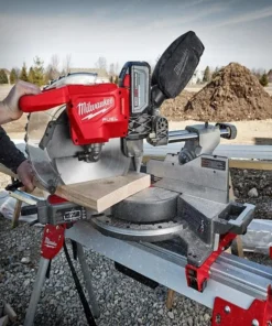 Alternative view of Milwaukee Dual-Bevel Sliding Compound Miter Saw M18 FUEL 2734