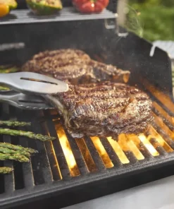 Alternative view of Weber Spirit E-435 4-Burner Natural Gas Grills